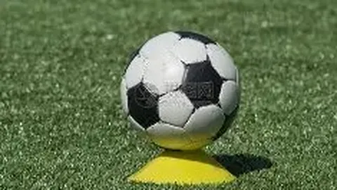 中国短道速滑队全力争金亚冬会：力争佳绩满载！央视新闻客户端